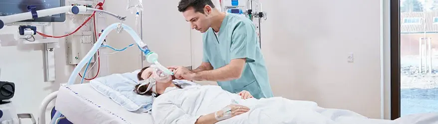 Radiometer auf der Intensivstation – Pflegekraft und Intensivpatient